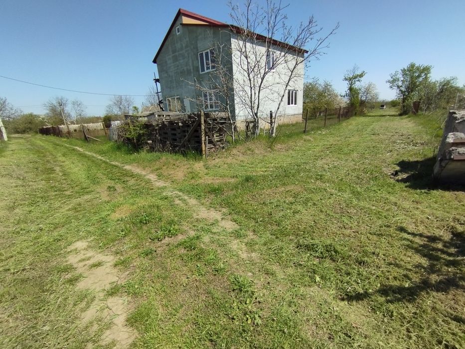 Продам или обмен на авто участок Салганы 6 соток, возле газового хозяй