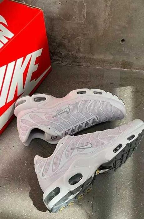 Nike Air Max TN Plus White R.40