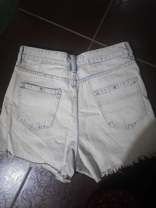 Женские шорты джинсовые