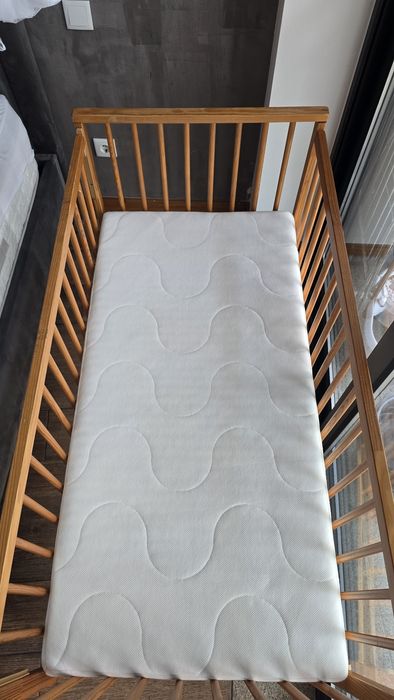 Berço para Bebé 120cm x 90cm com colchão