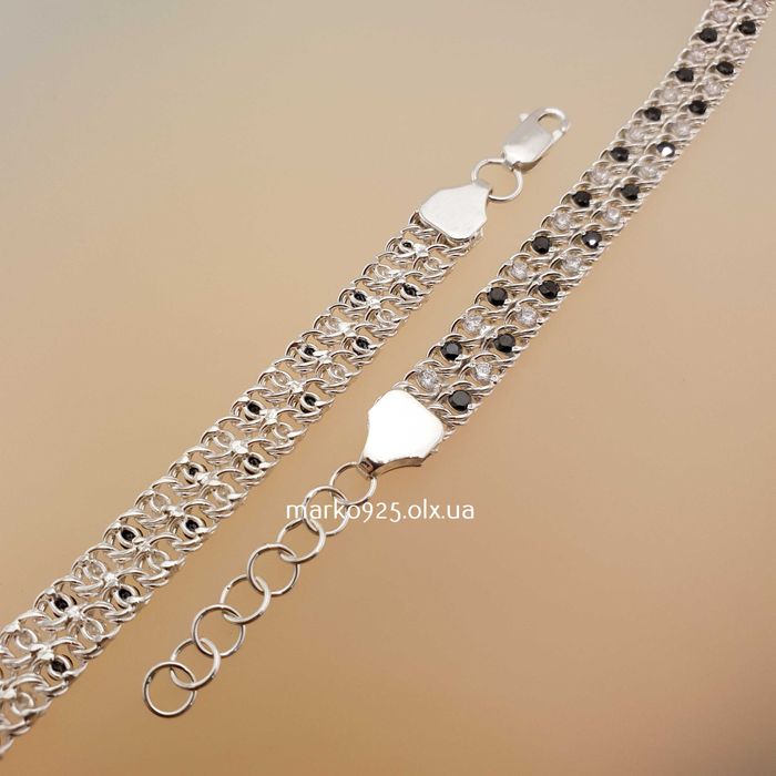 Жіночий срібний браслет чорно-білий арабський Бісмарк широкий подвійни