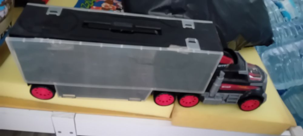 Camião de armazenamento de carros com descida por cima