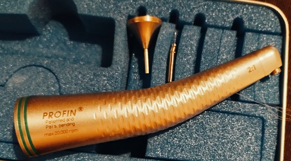 Contra ângulo de Ortodontia Synea e alicates de Ortodontia