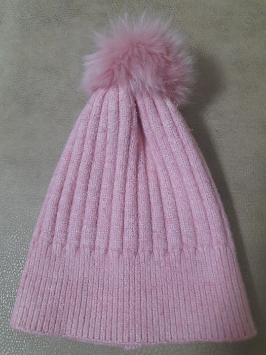Шапочка на дівчинку