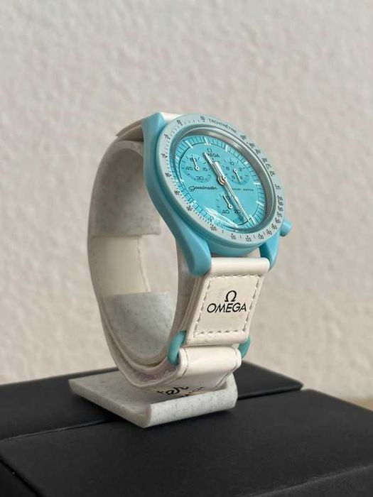 Omega x Swatch SO33L100 - Uranus z VIP Dostępem