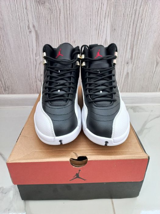 Jordan 12 Retro Mid Playoff nike.