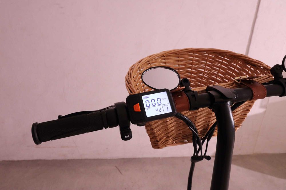 Bicicleta elétrica Youin Rio como nova. Fez 30 km
