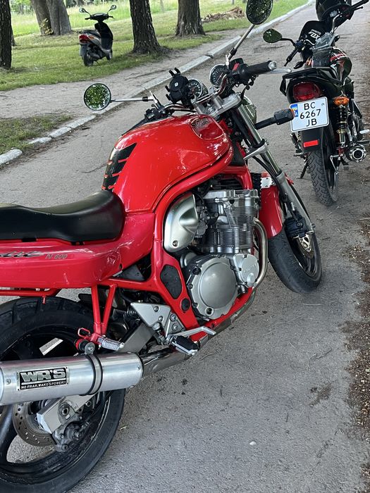 продаю мотоцикла Suzuki bandit 600