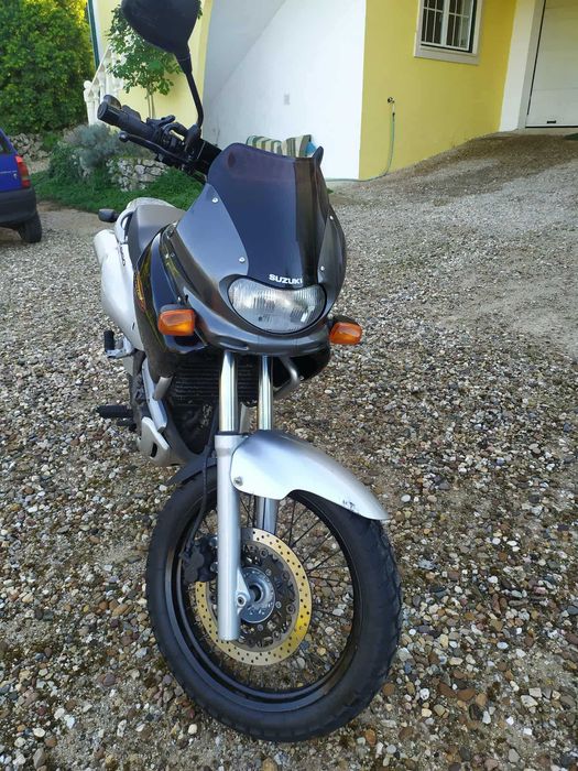 Suzuki XF 650 Freewind