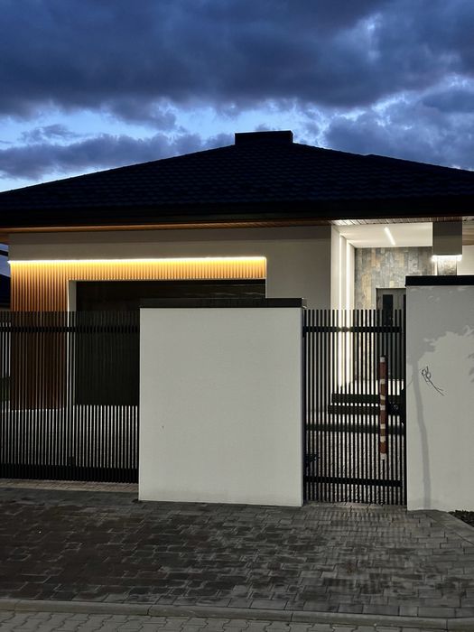 Сучасний будинок Райський Сад