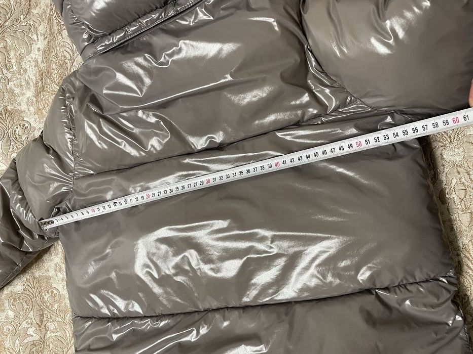 Продам пуховик Noize