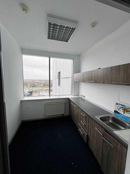Оренда офісу 360 м² у Бізнес-центрі «Європа» Голосіївський район