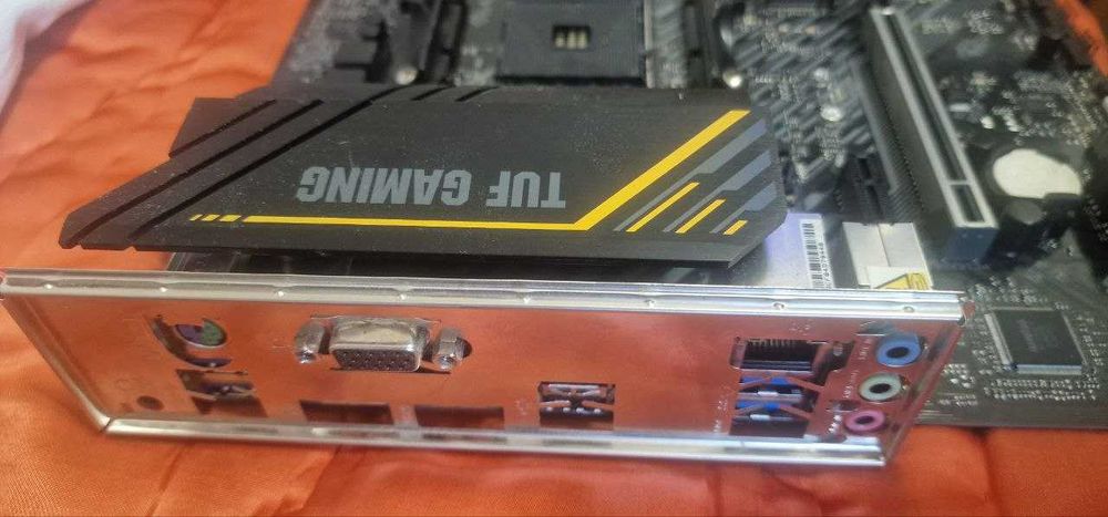 Материнська плата Asus tuf gaming a520m plus II