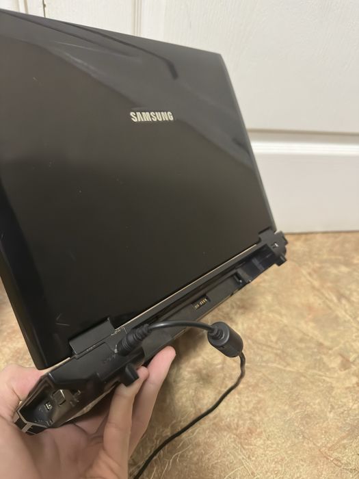 Компютер НОУТБУК Samsung Q70