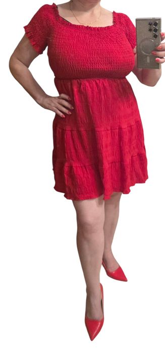 Sukienka czerwona rozmiar M nowa