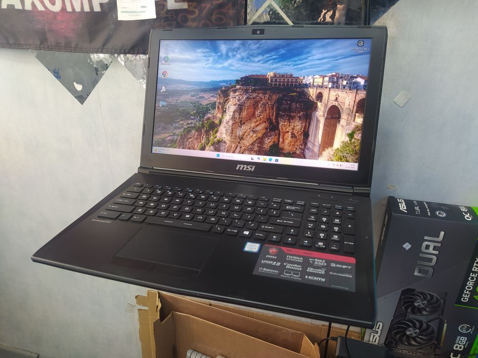 Laptop Gamingowy MSI /Win 11 /12GB RAM /GTX 950 /2xDYSK /GWAR. /SKLEP