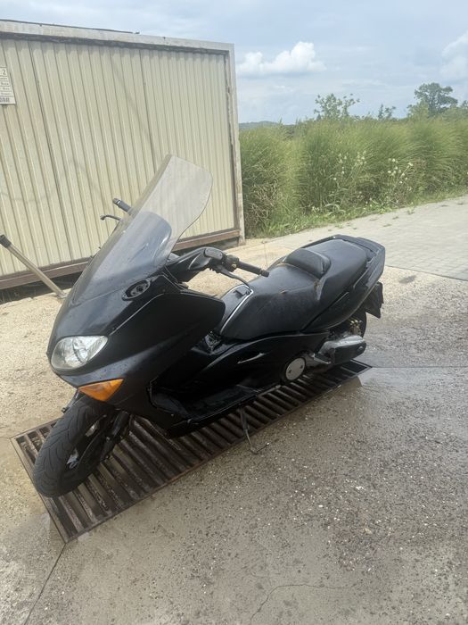 Скутер ямаха 500 кубів