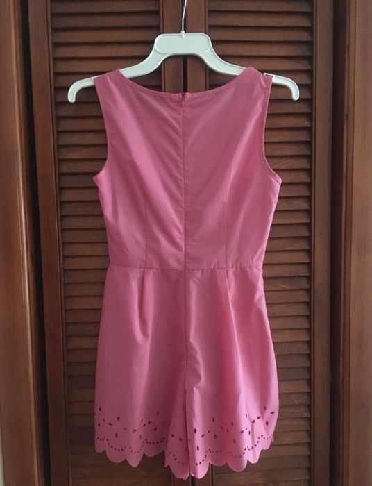 Ax Paris boho ażur kombinezon róż elegancki XS/S