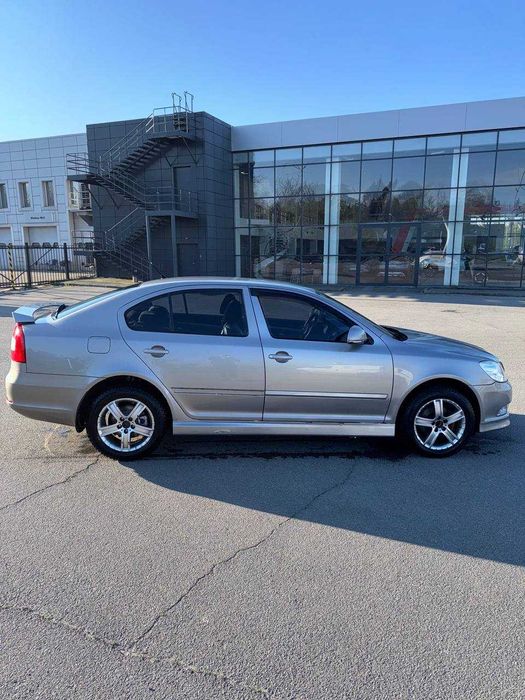 Продам авто Skoda Octavia a5 1.8 tsi  dsg7
