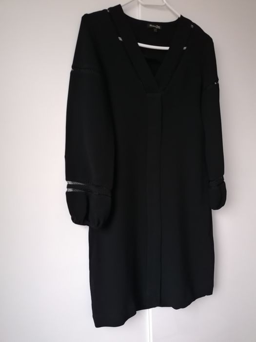Sukienka Massimo Dutti mała czarna wiskoza koronka wizytowa prosta