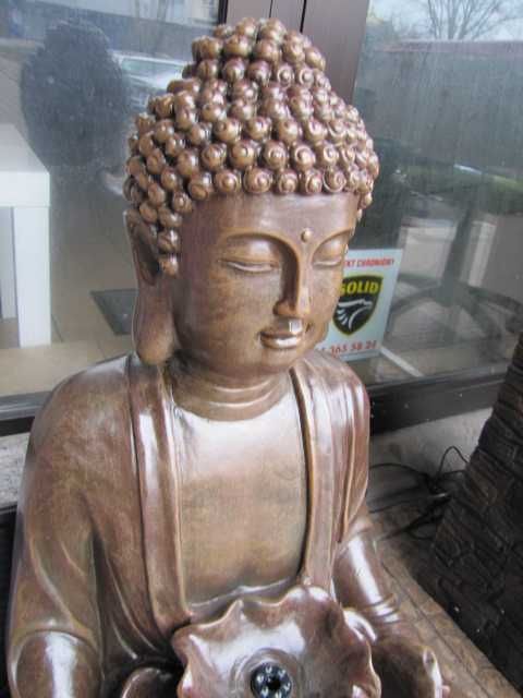Dharma Fontanna solarna LED dekoracja Budda posąg Blumfeldt