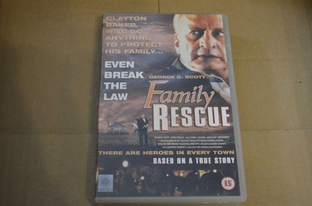 Family Rescue [VHS]