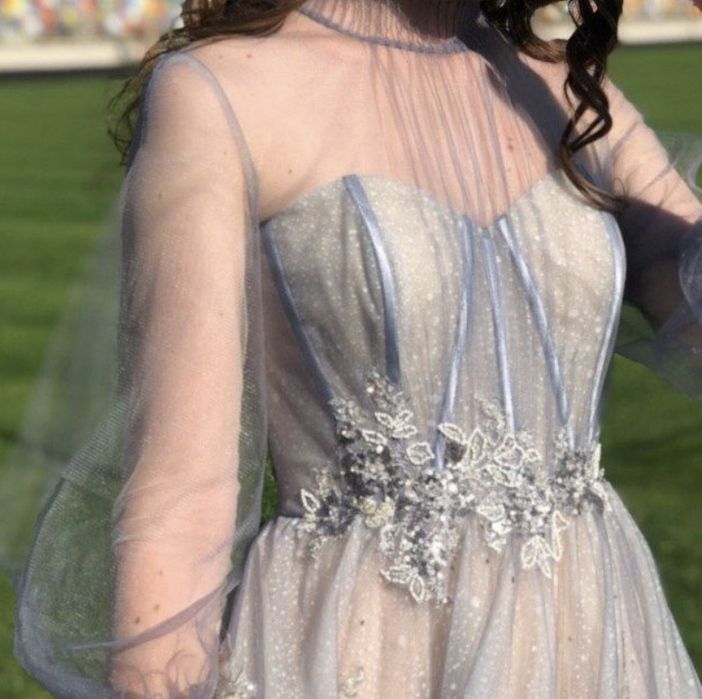 Випускне плаття / сукня на випускний