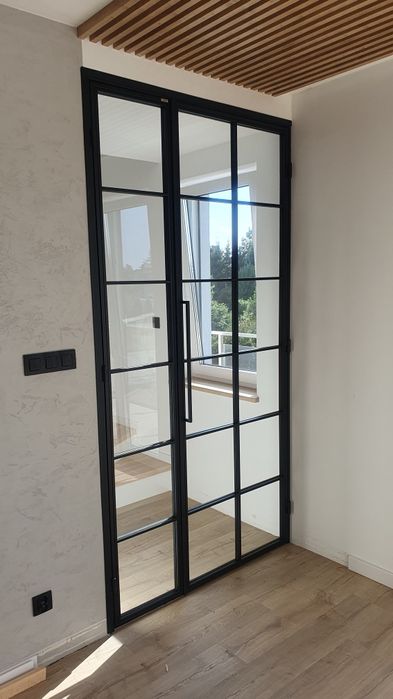 Drzwi loft, loftowe, zabudowy szklane, przesuwne ścianki