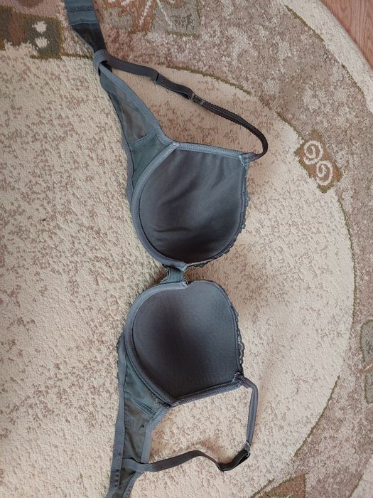 Stanik biustonosz H&M 80 C khaki