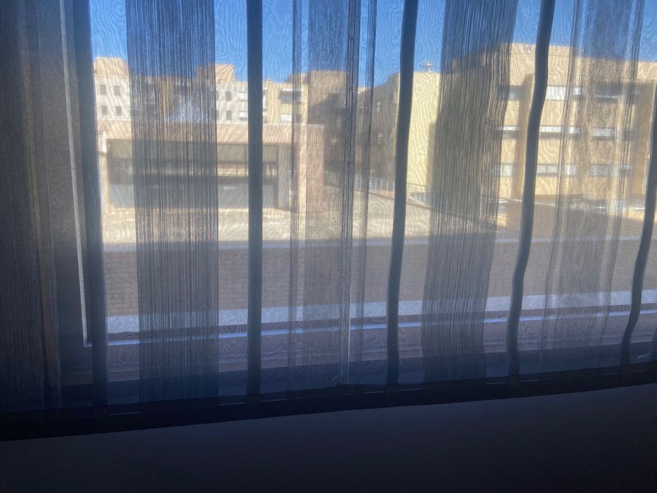 Dois cortinados de Organza Italiana
