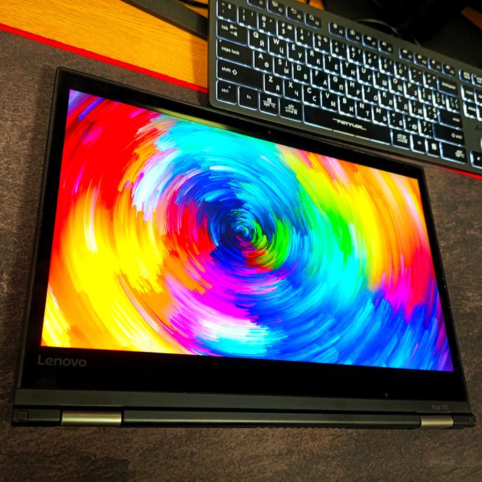 Сенсорний ноутбук трансформер Lenovo Yoga 370 Touch i5 16/256gb SSD