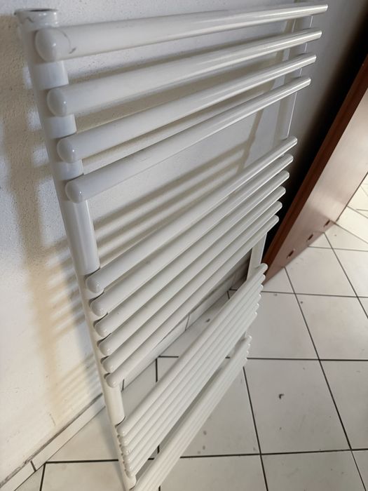 Grzejnik łazienkowy używany