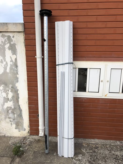 Tubo de estor e calhas