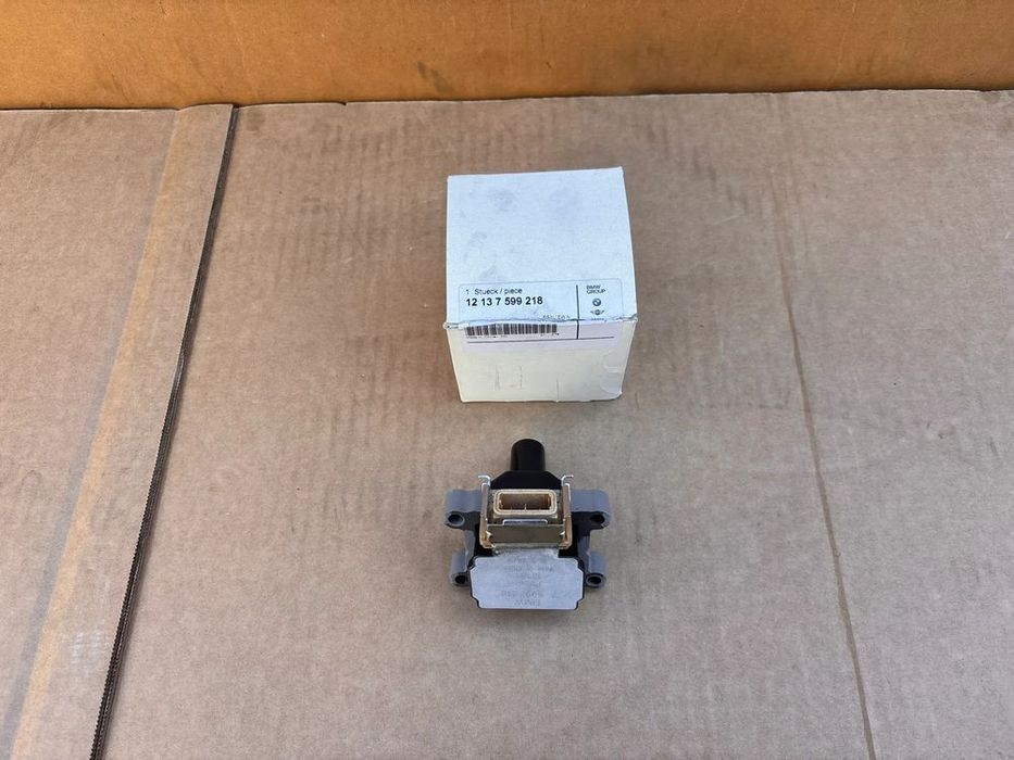 oryginalna nowa cewka zapłonowa bmw 3 e30 e36 8 e31 7 e32 e38 2.0 3.0 benzyna 7599218 12137599218