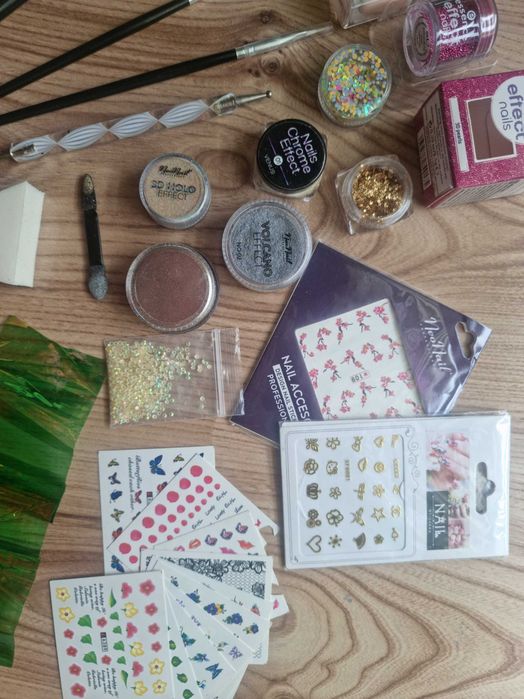Ozdoby do paznokci manicure hybrydowego