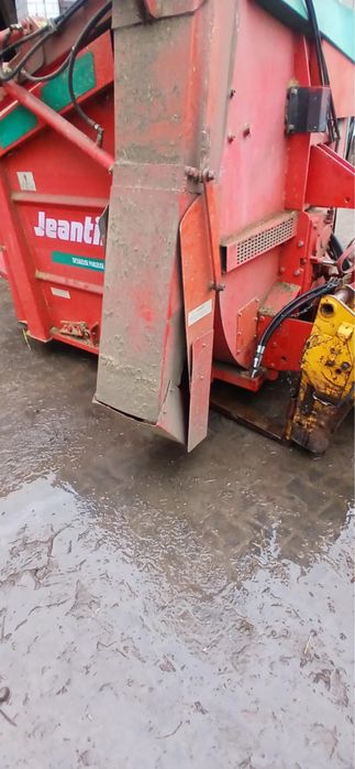 Ścielarka do slomy Jeantil