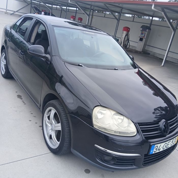 Volkswagen Jetta — fotografia 2