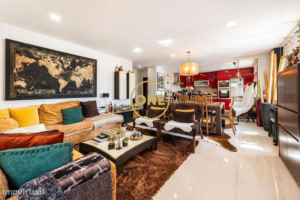 3-Bedroom Apartment 100 Meters from the Beach with Enclosed Garage!