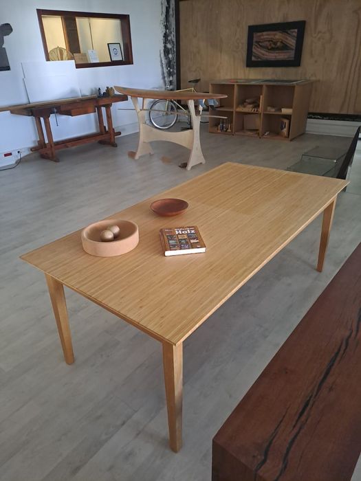 Mesa de jantar Bambu
