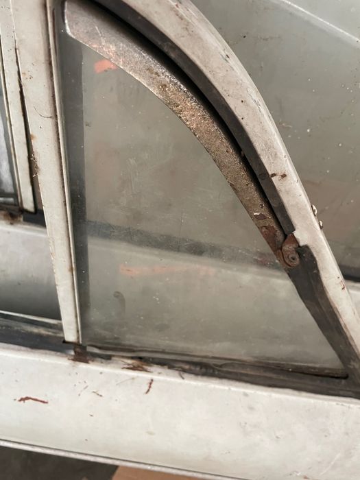 Drzwi prawe Flenterka ramka szybka pSyrena 105