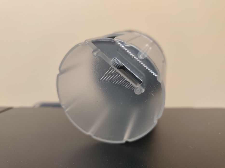 Karmnik automatyczny do akwarium DoPhin AF007