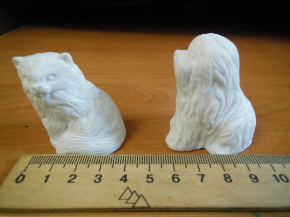 Игрушечные статуэтки кот и пес( собака)