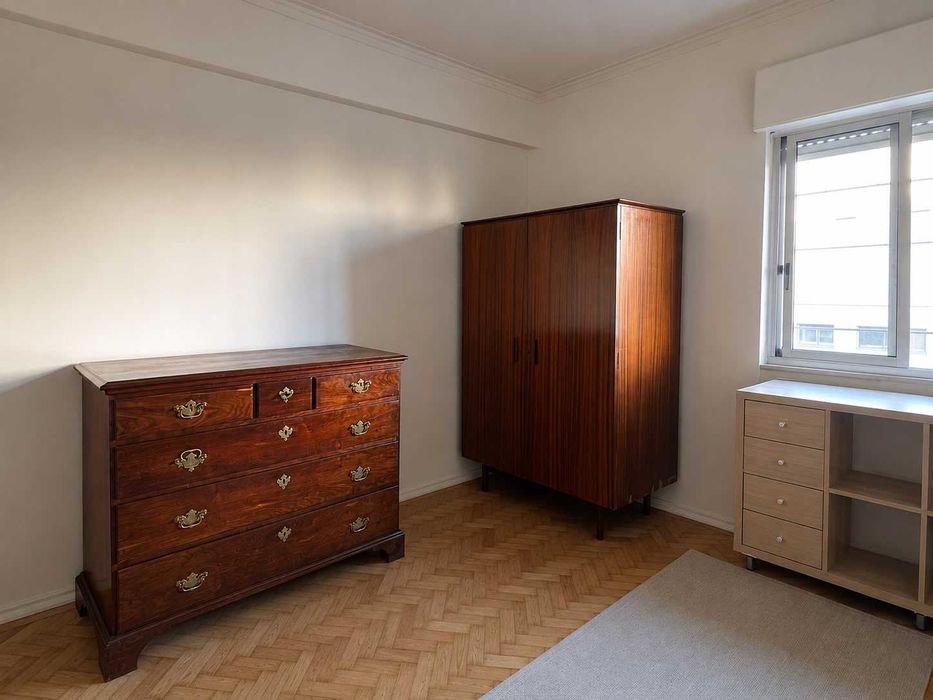 Quarto em vialonga