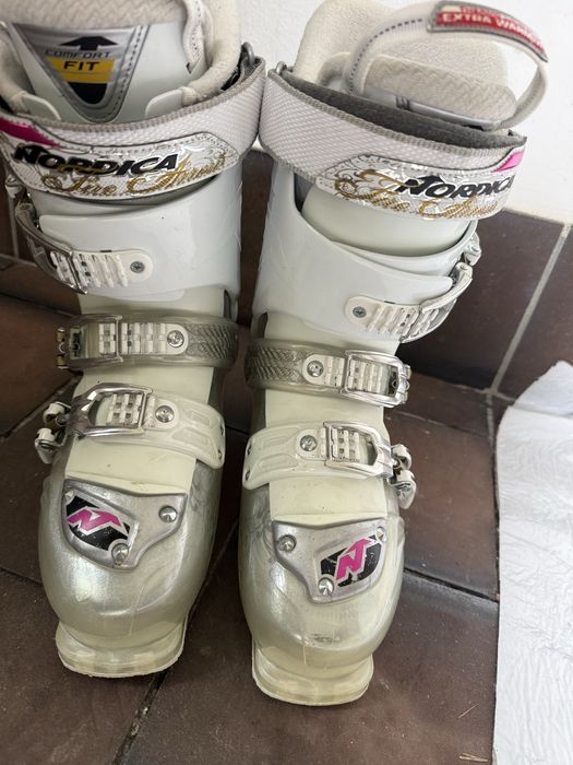 Buty narciarskie damskie NORDICA Fire Arrow F3 | Rozmiar 40,5-41 (26.5) | 305mm