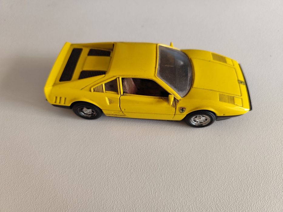 Ferrari GTO escala 1/24