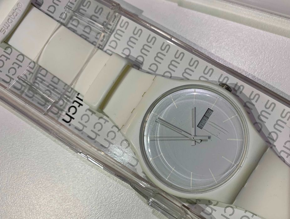 SWATCH часы наручные Made in Swiss