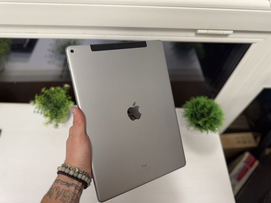Apple Ipad Pro 12.9 128  GB Wifi + LTE