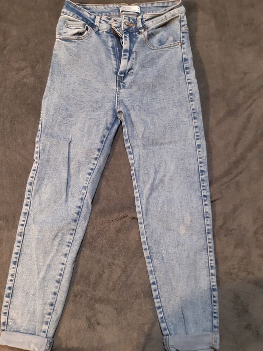 Spodnie jeans slim mom fit House 34 jasne