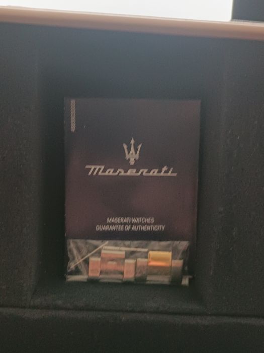 Relógio Maserati com caixa