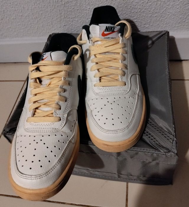 Nike Court Vision Low